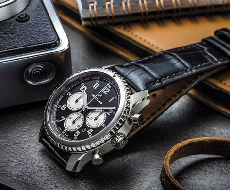 breitling herren navitimer 8|Breitling Navitimer price guide.